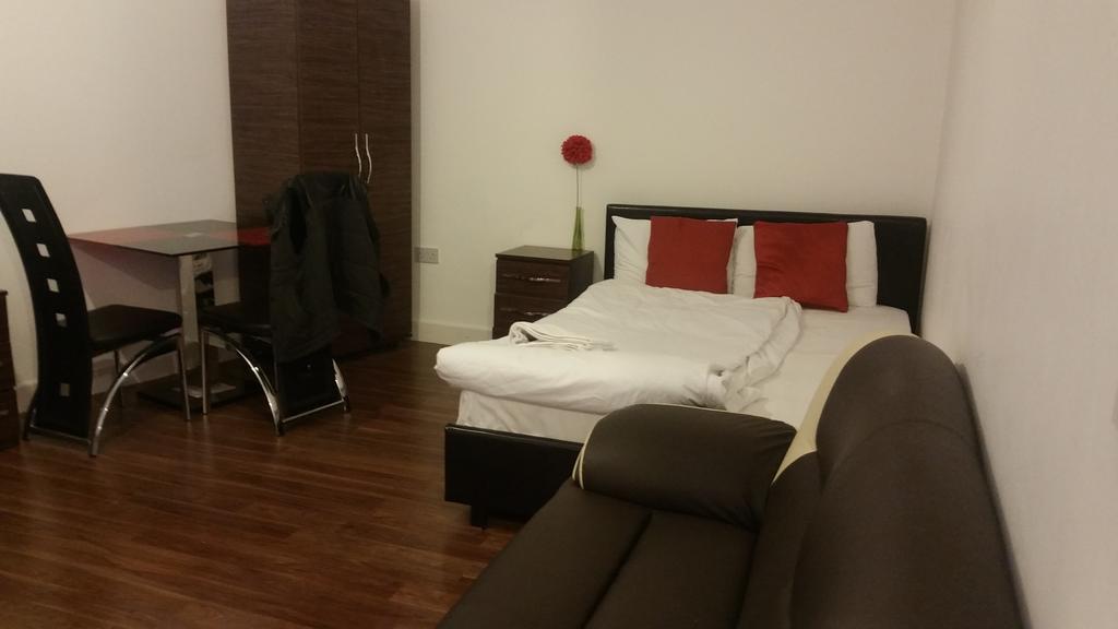 City House 伊尔福德 外观 照片