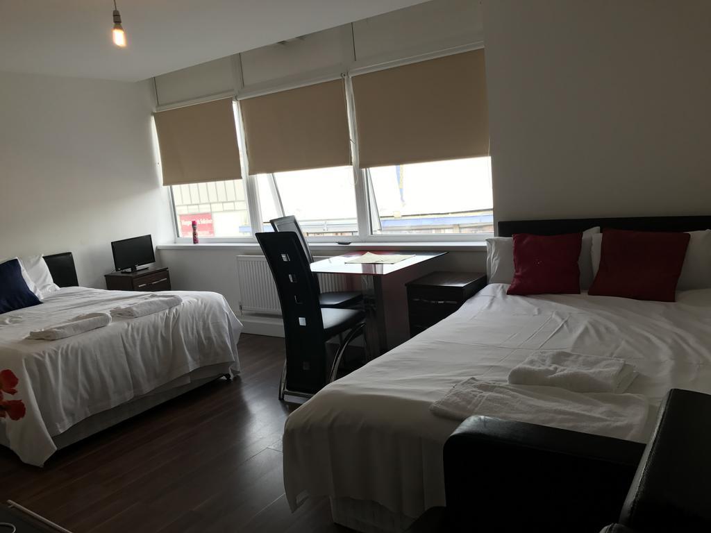 City House 伊尔福德 外观 照片